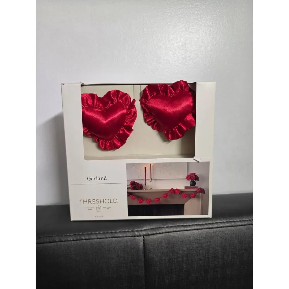 NWT Threshold Target 2026 Valentine's Day Red raffled satin Heart Garland 72in